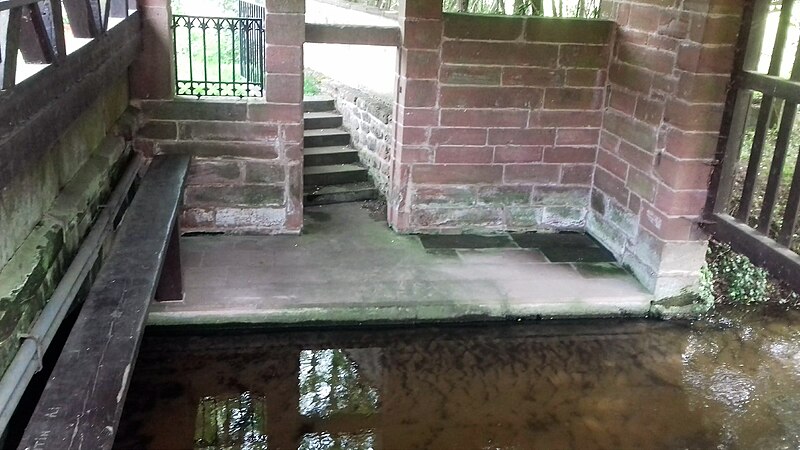 File:Sparsbach lavoir2.jpg