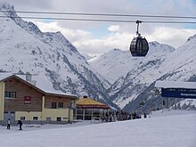 Skiing scenes were shot on location on the slopes of Sankt Anton am Arlberg. St Anton Nassereinbahn.jpg