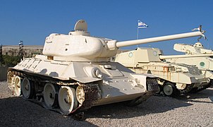 «Тридцатьчетвёрка» модификации Т-34-85