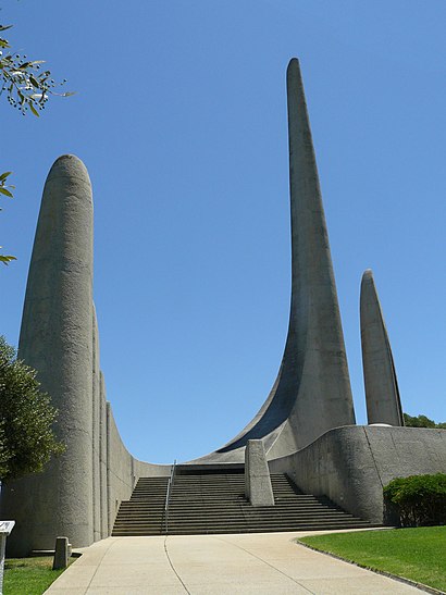 How to get to Afrikaans Language Monument with public transport- About the place