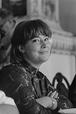 Tatiana Samoilova (1968).jpg