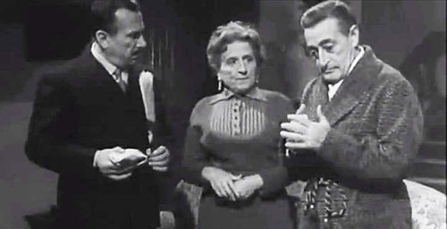 with Totò, Titina De Filippo in Totò, Peppino e i fuorilegge (1956)