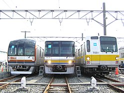 Trains from the series 10000, 07, and 7000 (from left)