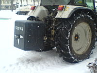 Traktor Steyr 9095 - Gegengewicht