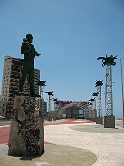 Tribuna antiimperialista en La Habana.JPG