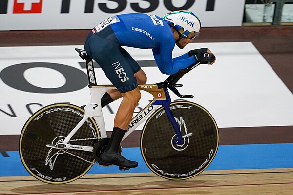 Ganna at the 2020 UCI Track Cycling World Championships