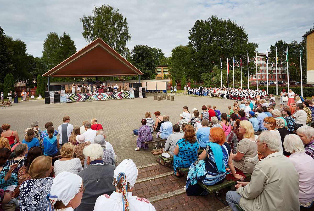 Ota selvää 85+ imagen voru folklore festival