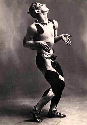 Vaslav Nijinsky, 1912.jpg