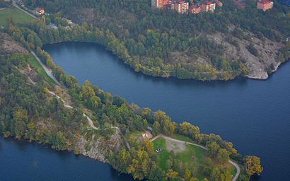 How to get to Kulturpark Liljeholmen with public transit - About the place