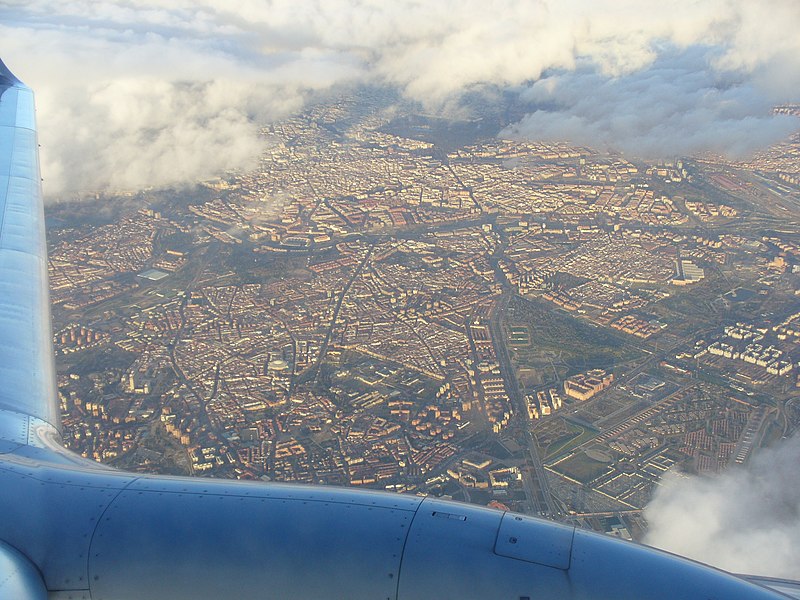 File:Vista aérea de Madrid (España) 02.jpg