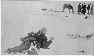 El jefe lakota Si Tanka muerto en la nieve.