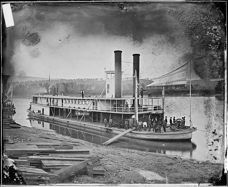 File:"Lookout" (Transport Steamer) on Tennessee River - NARA - 528979.jpg