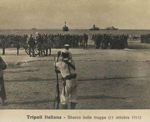 Итальянская армия высаживается в Триполи