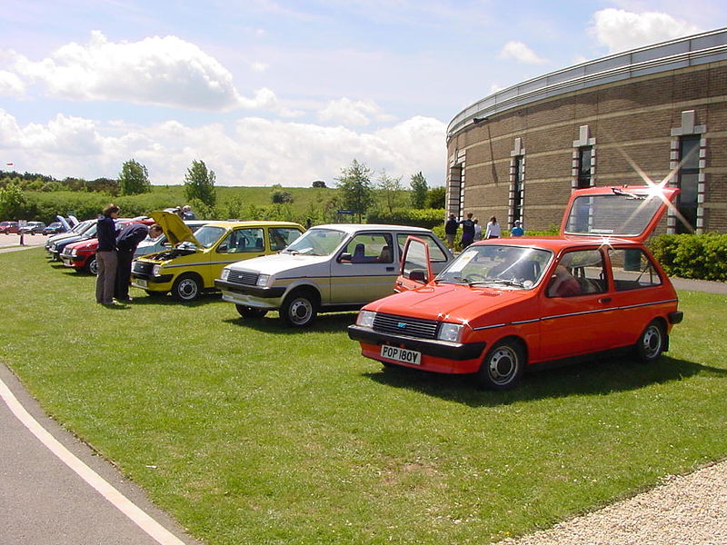 File:178 - 1979 pre-production red Austin Metro and other Metros (1).jpg