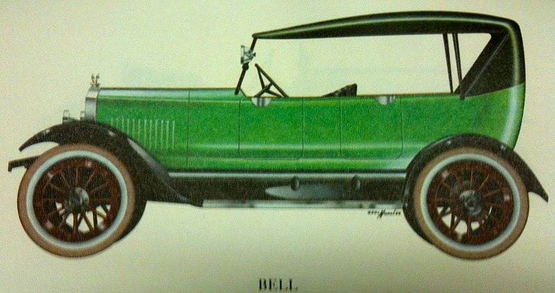 File:1920 Bell Touring Car.jpg