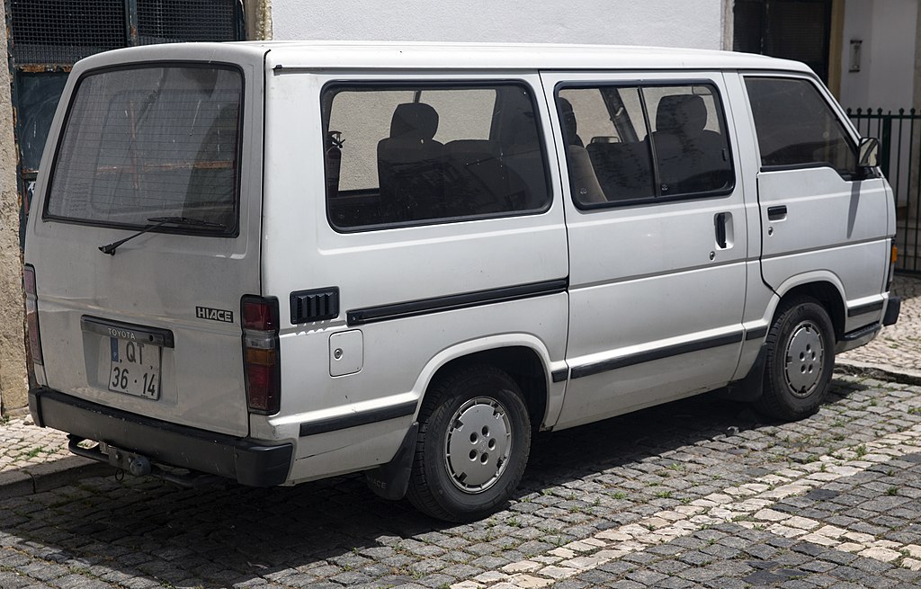 toyota van 9 seater