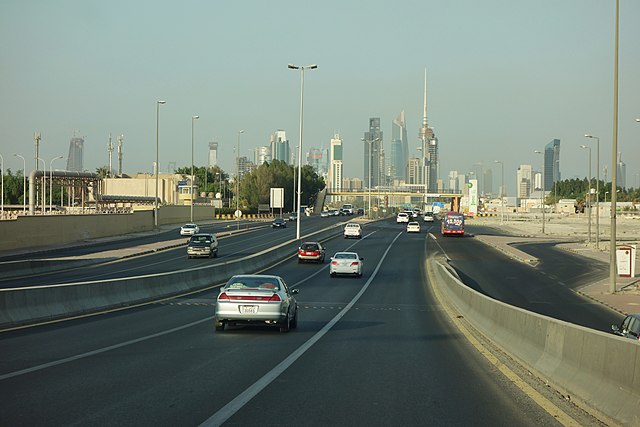 Image: 2012 road Kuwait 8016482071