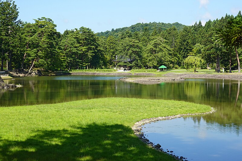 File:230728 Motsuji Hiraizumi Iwate pref Japan13s3.jpg