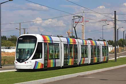 The Angers tramway in Angers, France uses 750 V DC overhead lines, in common with many other modern tram systems