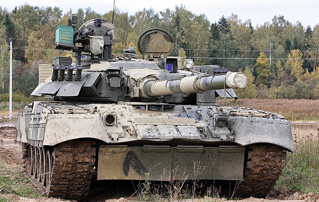 The 4th Tank Division's T-80U during a training exercise.