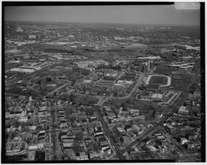 How to get to West Virginia Ave NE, Washington, <B>DC< / B> 20002 with public transit - About the place