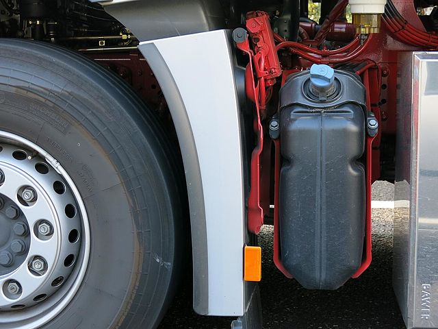 COSA È L'ADBLUE PER AUTO DIESEL 