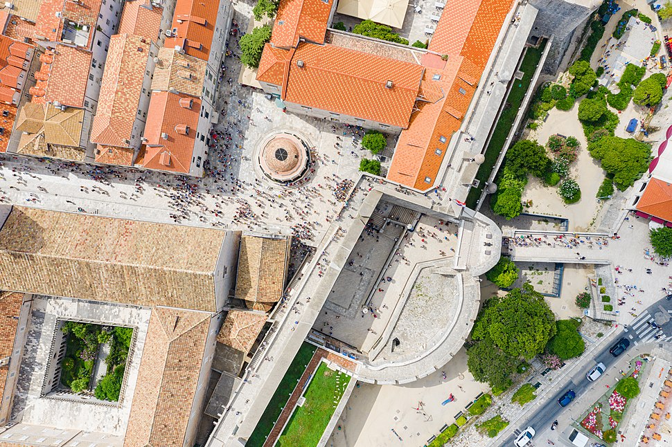 Dubrovnik Howling Pixel - 