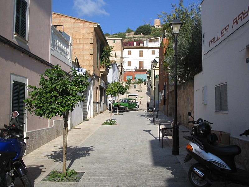 File:Andraitx-villa-rafax.jpg