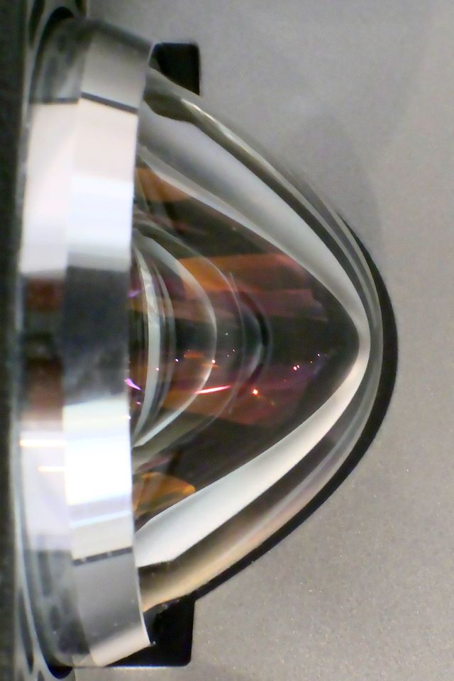 Aspheric lens