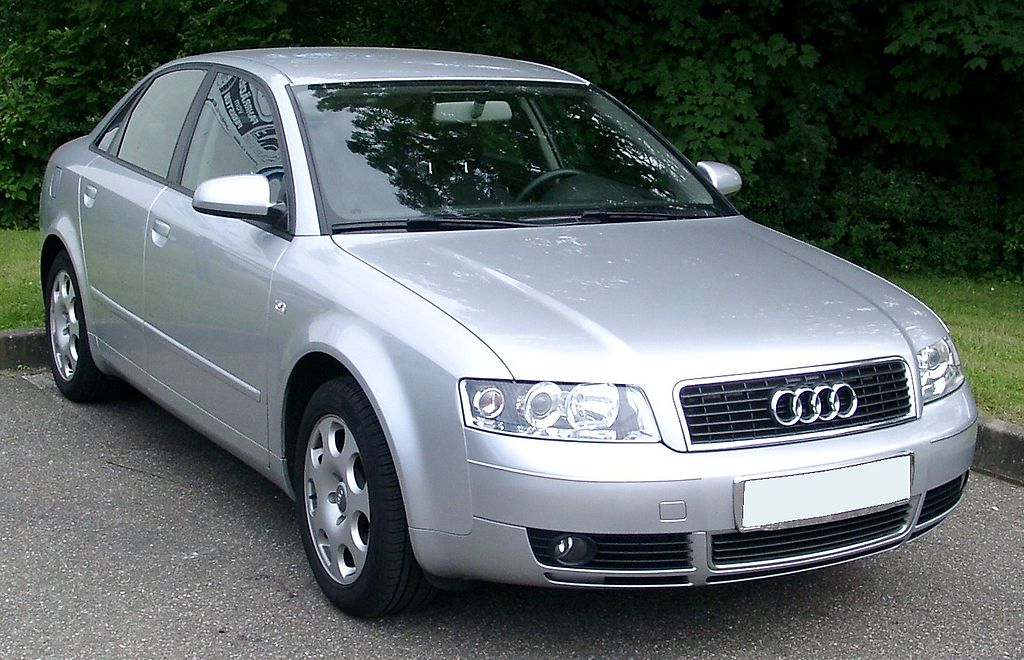 File:Audi A4 B6 front 20080612.jpg - Wikimedia Commons