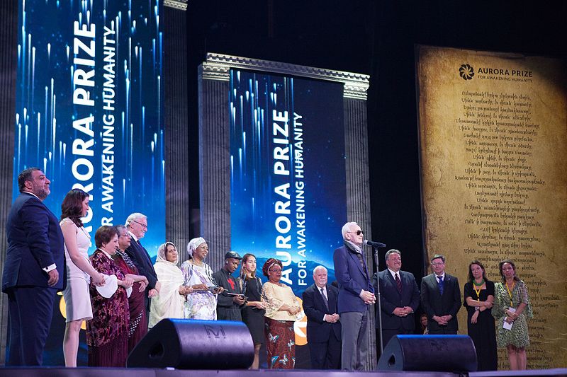 File:Aurora Prize Ceremony.jpg