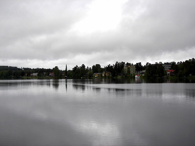 File:Backe sett från andra sidan Fjällsjön.jpg