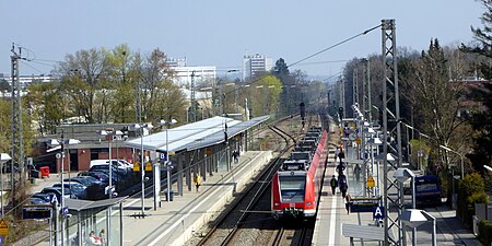 Bahnhof Oberschleißheim von Süden, 2