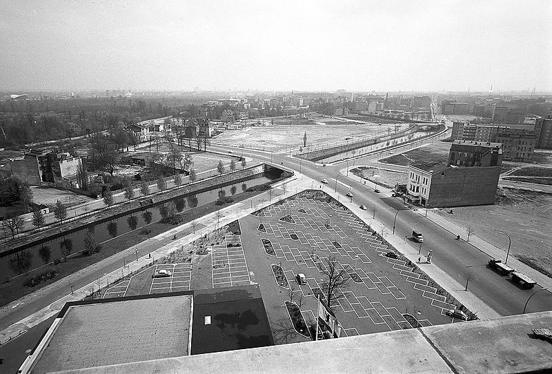 File:Berlin Corneliusbrücke 061136.jpg