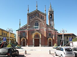 Borgo San Giovanni - chiesa parrocchiale.jpg