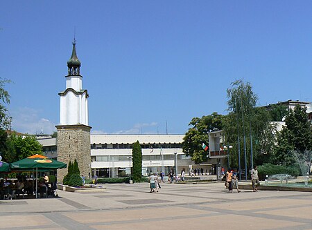 Botevgrad-centre.jpg