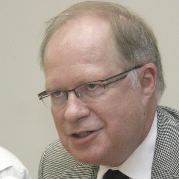 File:Bryon Wilfert (cropped to square).jpg