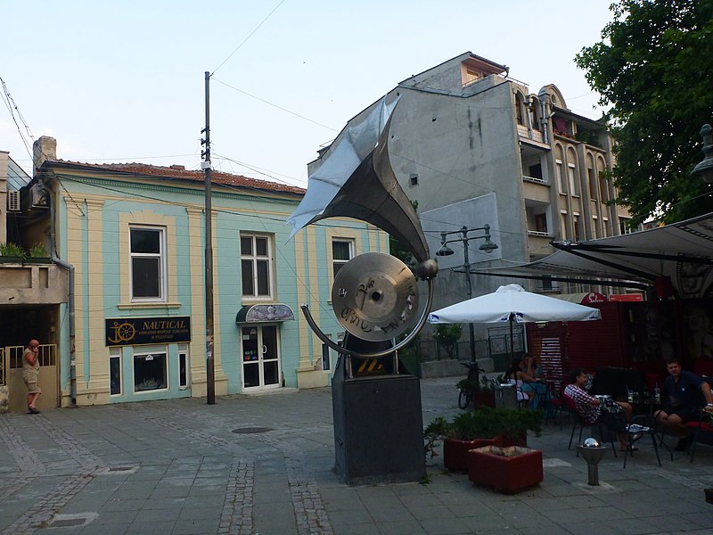 File:Burgas - panoramio (43).jpg