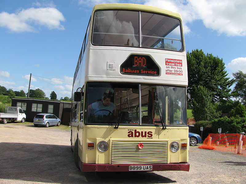 File:Bus img 6164 (16303268896).jpg