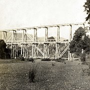 Trestle-Brücke mit acht Pfeiler