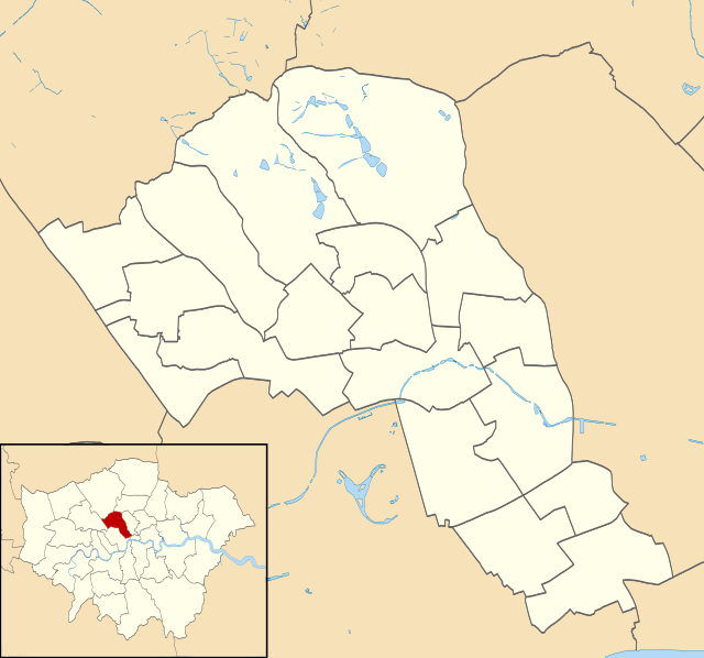 Mapa konturowa gminy Camden, blisko centrum na prawo znajduje się punkt z opisem „Katedra greckoprawosławna św. Andrzeja”