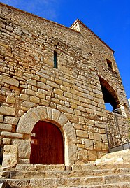 Castell de Barberà de la Conca. Vist des de llevant.