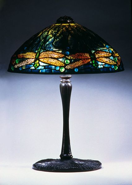 File:Clara Driscoll, Dragonfly Lamp, ca. 1900.jpg