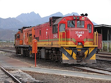 No. 35–483 in Transnet Freight Rail livery, Worcester Depot, Western Cape, 26 March 2013