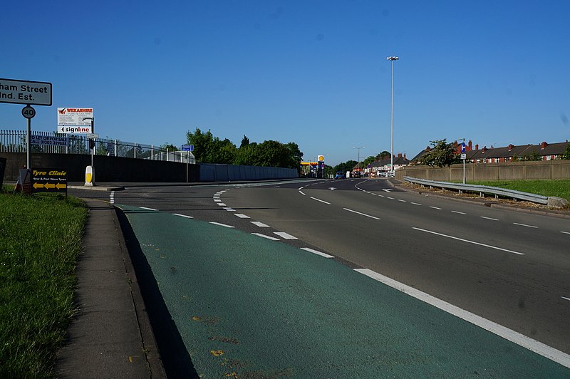 File:Cleveland Street, Doncaster - geograph.org.uk - 3982021.jpg