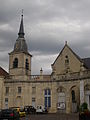 Communs et église Saint-Pantaléon