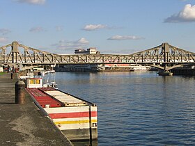 Illustratives Bild des Artikels Ivry-Charenton Industrie-Fußgängerbrücke