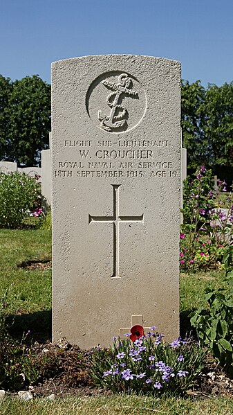 File:Croucher W Chichester CWGC.jpg