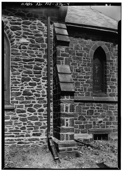 File:DETAIL OF BUTTRESS - St. Thomas' Episcopal Church, Main and Focer Streets, Glassboro, Gloucester County, NJ HABS NJ,8-GLASB,1-4.tif