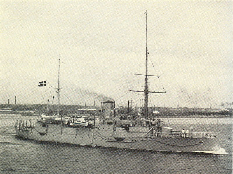 Datei:Danish Cruiser Heimdal 1906.jpg